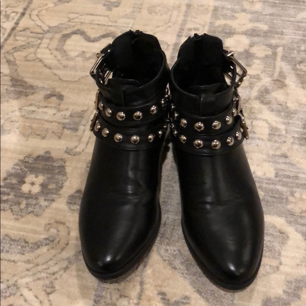 Boohoo black booties with silver buckles